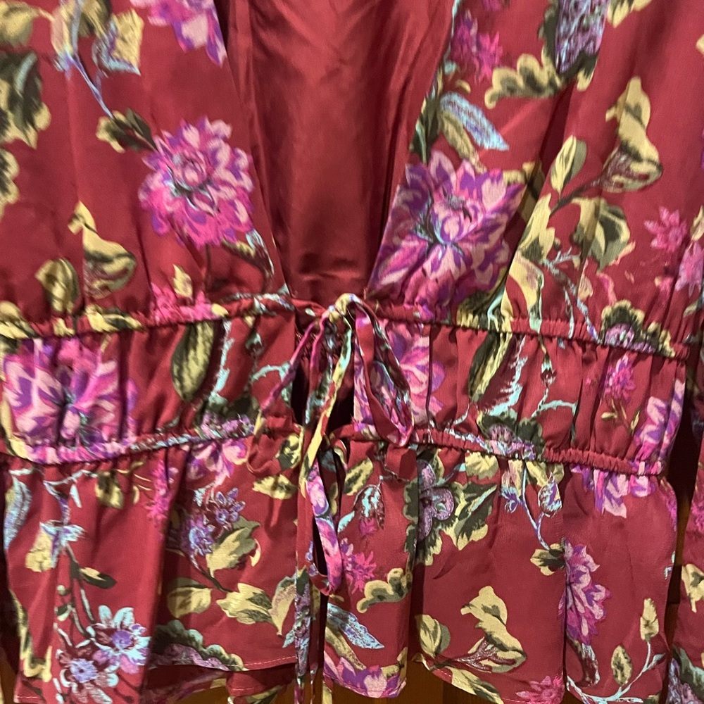 Wayf Floral Tie Front Long Sleeve Blouse / Cardigan - Picture 3 of 13